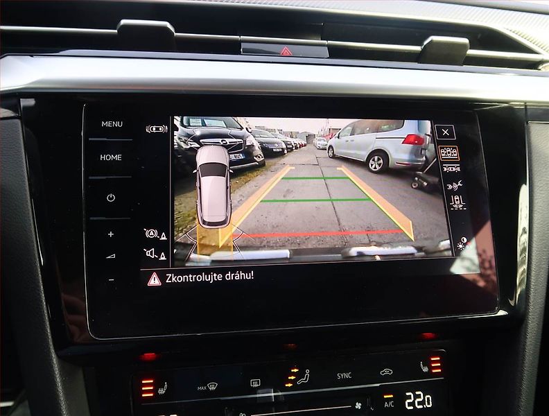 Volkswagen Arteon (2021) R-line 2.0 TSI - fotka 18 z 25