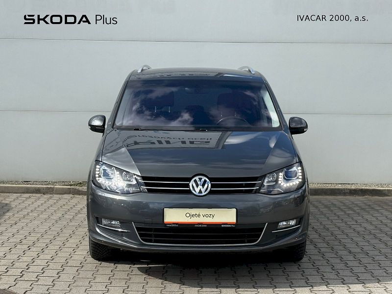 Volkswagen Sharan (2017) 2.0 TDI 135 kW DSG 4x4 - fotka 4 z 23