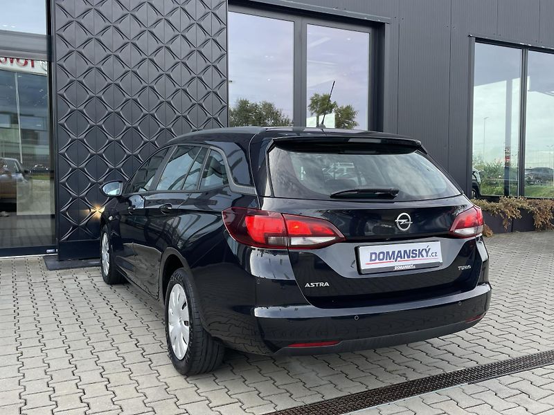 Opel Astra ENJOY 1.4 TURBO 92 kW - fotka 8 z 23