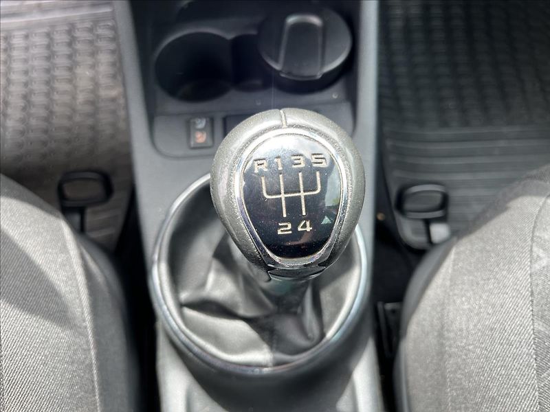 Škoda Roomster 1,2 TDi STYLE KLIMA ROZVODY - fotka 21 z 34