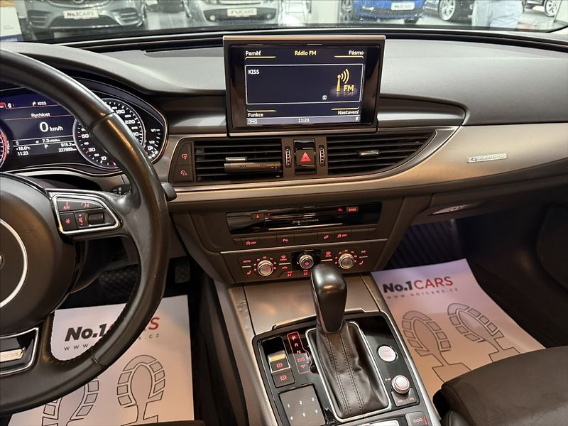 Audi A6 Allroad 3,0   TDI MATRIX KAMERA ALCA - fotka 15 z 37