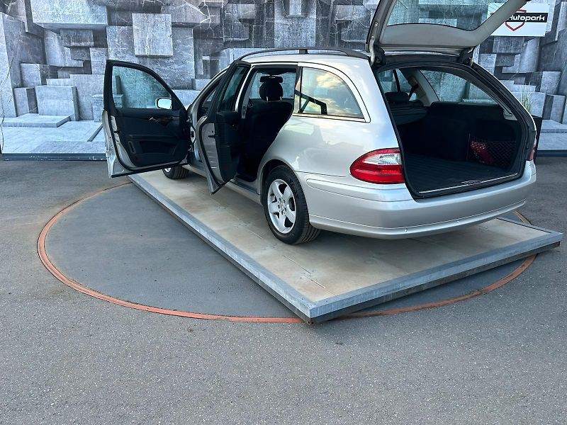 Mercedes-Benz Třídy E (2004) E320CDi,150KW, VYHŘ.SED.,TEMP. - fotka 9 z 24