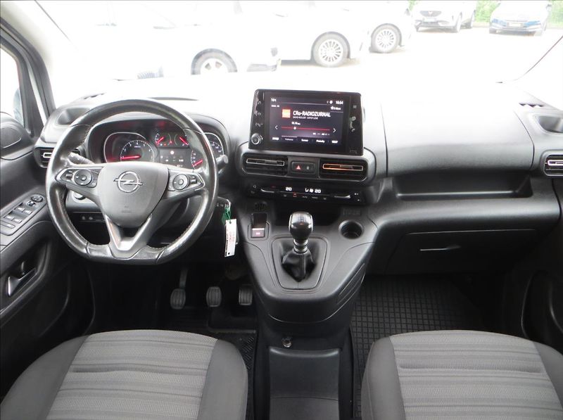Opel Combo 1,5 CDTI 96kW Life Edit Plus - fotka 22 z 22