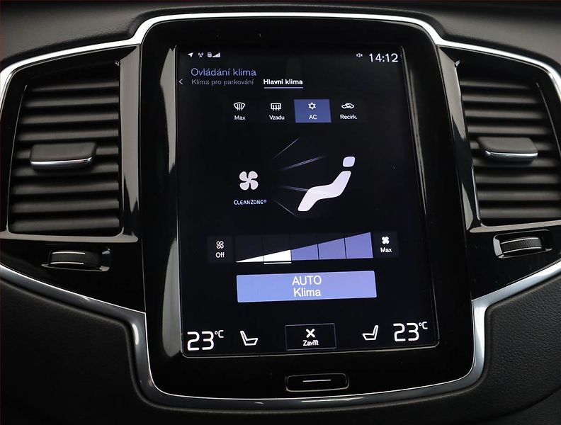 Volvo XC90 (2019) R-Design D5 AWD - fotka 15 z 21
