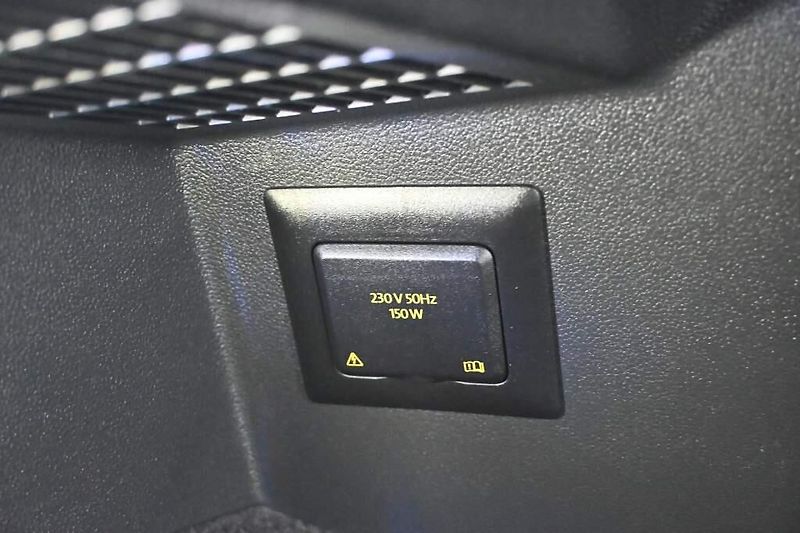Volkswagen Tiguan (2023) 2.0 Matrix LED Tažné Kamera AC - fotka 27 z 38
