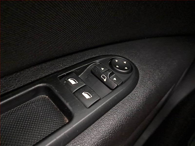 Peugeot 407 (2009) 1.6 HDi, po STK, Tažné - fotka 17 z 17