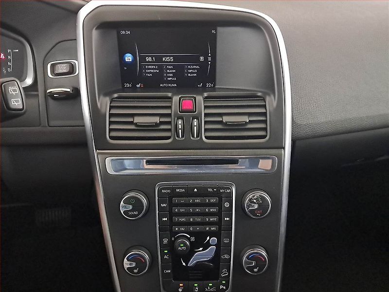 Volvo XC60 (2014) Summum T6, 4X4, Automat - fotka 12 z 19