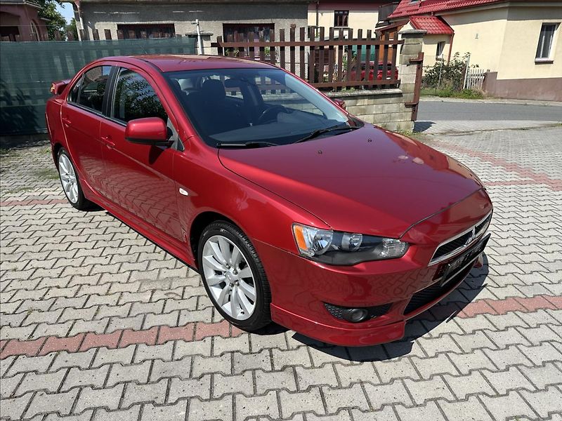 Mitsubishi Lancer 1,8 tažné - fotka 1 z 22