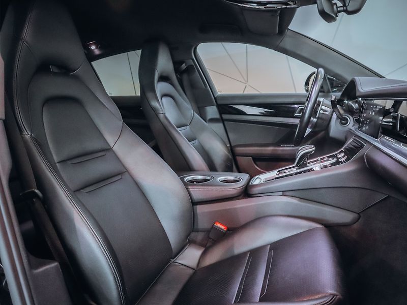 Porsche Panamera 4S Diesel 310 kW - fotka 29 z 38