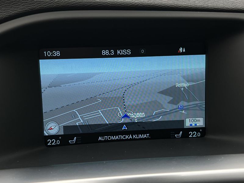 Volvo V60 D3 MOMENTUM AUT  - fotka 26 z 36