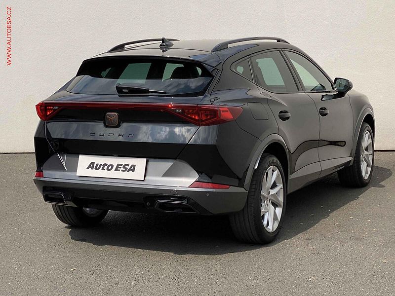 Cupra Formentor (2022) 1.5 TSi, DSG, LED, navi - fotka 4 z 20