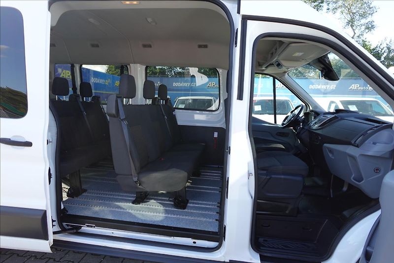 Ford Transit 2,0 TDCI  L3H2 9MÍST BUS KLIMA - fotka 19 z 43