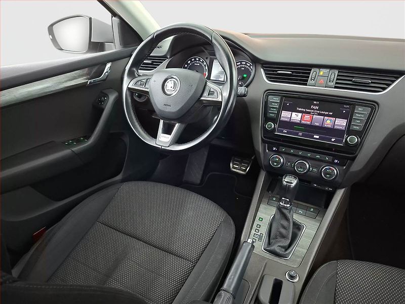 Škoda Octavia (2015) Scout 2.0 TDI, 4X4, Automat - fotka 7 z 21