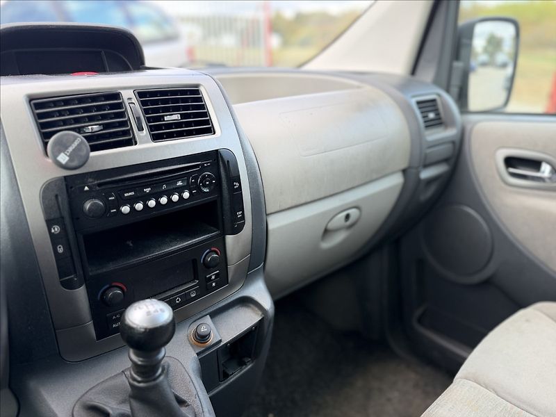 Fiat Scudo 2,0 NOVÁ STK, 9MÍST, TAŽNÉ - fotka 12 z 21