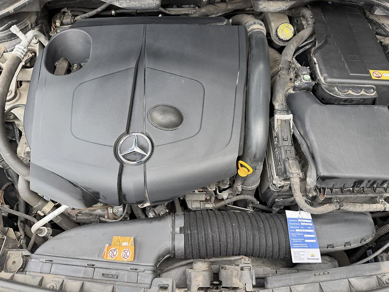 Mercedes-Benz Třídy B 200 CDI NAVI XENONY 2X KOLA - fotka 34 z 36