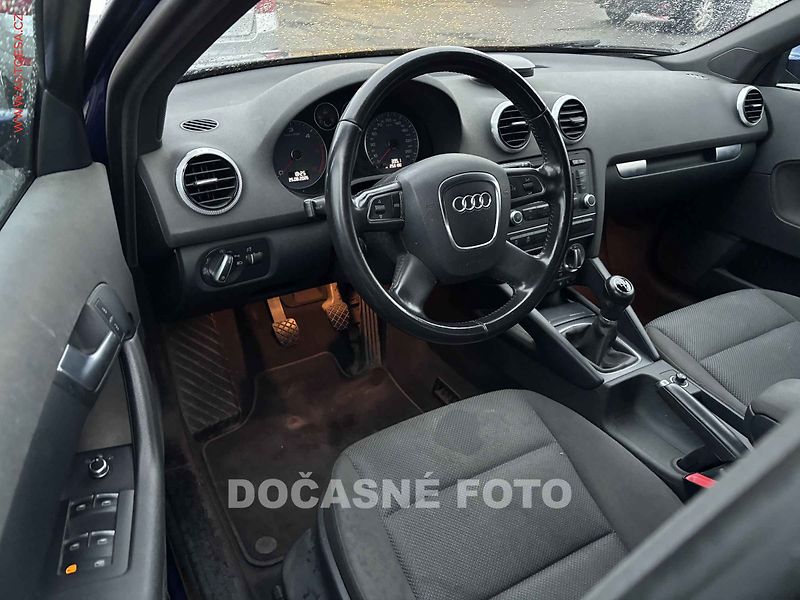 Audi A3 (2011) 1.6TDi, servis.kniha - fotka 3 z 3