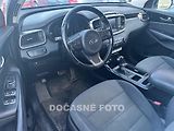 Kia Sorento (2017) 2.2CRDi 4x4, ČR, AT, bixen - náhled 2