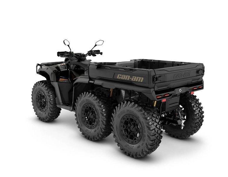 Can-Am Outlander 6X6 PRO+ Farmer 1000 T3 (2027) 2JVA - OUTLANDER 6x6 BACKCOUNT - fotka 2 z 2