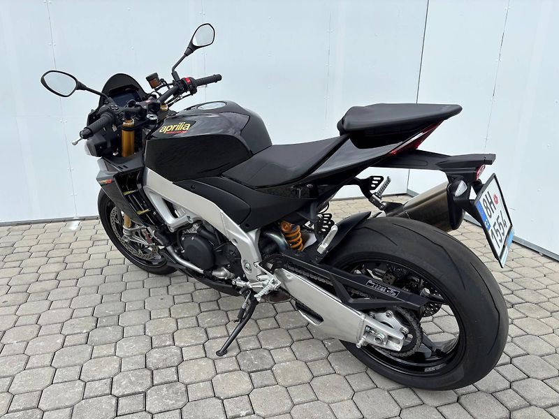 Aprilia Tuono V4 1100 Factory - fotka 6 z 10