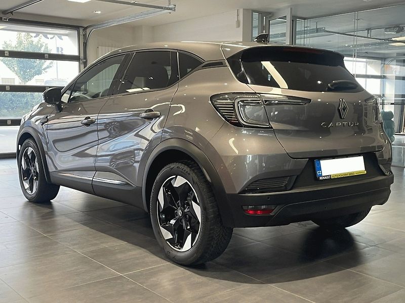 Renault Captur (2025) TECHNO 1,3TCe 160k EDC - fotka 3 z 25