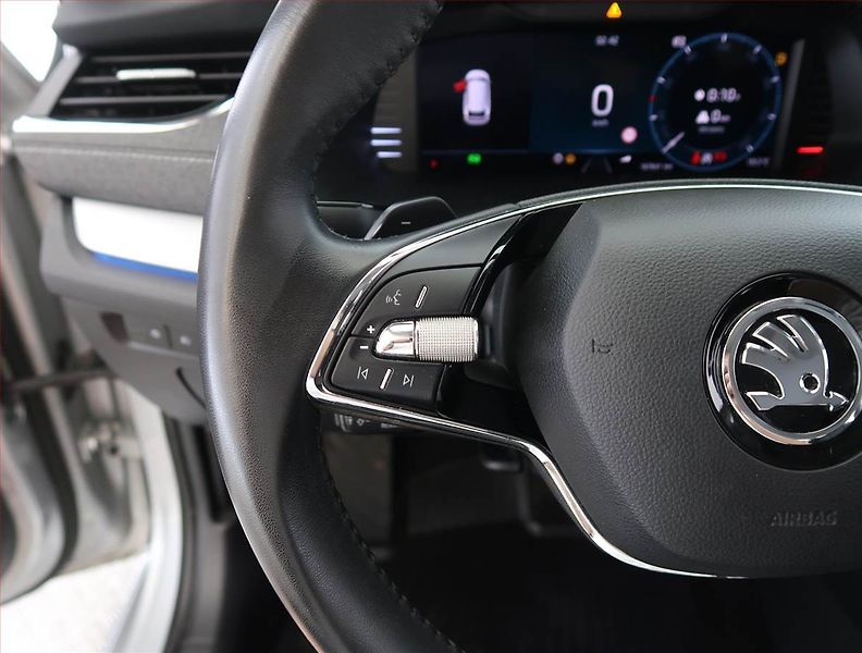 Škoda Octavia (2021) Style 2.0 TDI, Automat - fotka 25 z 31