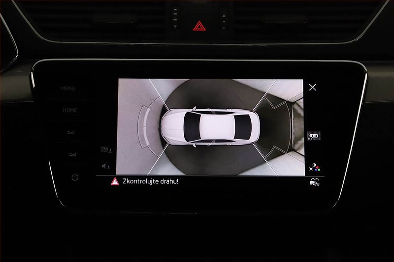 Škoda Superb (2022) Laurin&Klement 2.0 TDI - fotka 15 z 18