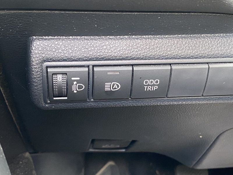 Toyota Corolla 1.5i, ČR, Comfort, záruka - fotka 13 z 15