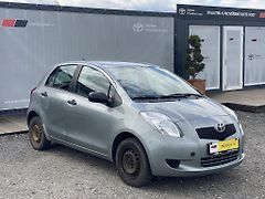 Toyota Yaris 1.0i, ČR, manual, STK - fotografie inzerátu