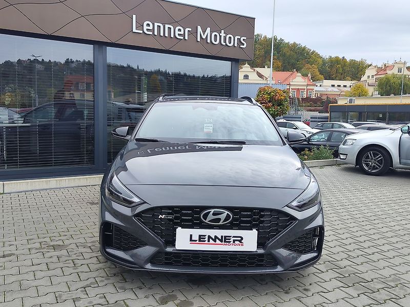 Hyundai i30 1.5 T-GDI/103kW N-Line DCT - fotka 2 z 34