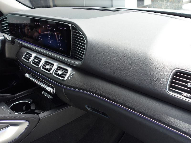 Mercedes-Benz GLE (2024) 350de*4M*HYBRID*AMG*REZERVACE! - fotka 16 z 50