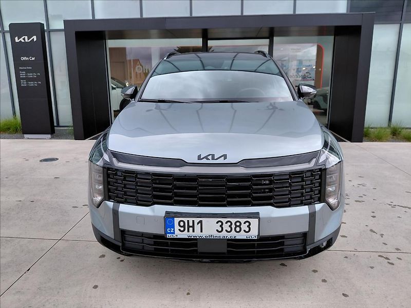 Kia Sportage 1,6   T-GDI 7DCT 4x4 BLACK ED. - fotka 2 z 16