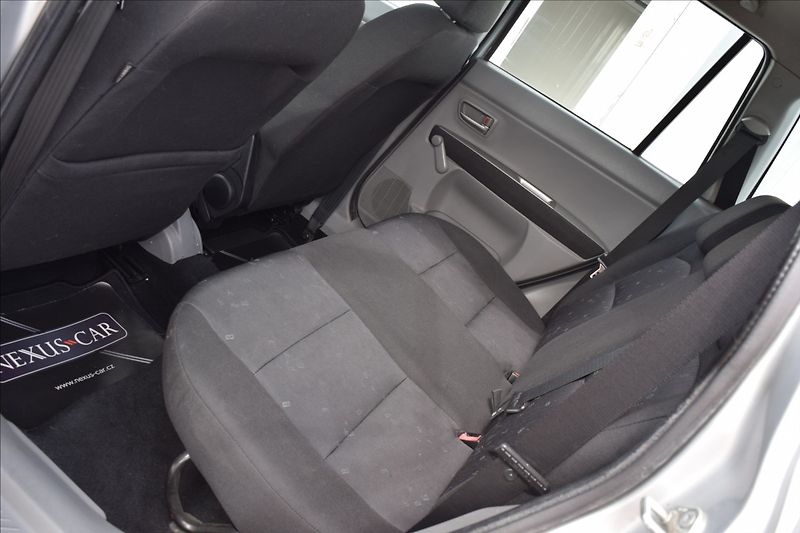 Mazda 2 1,4 D 50KW NOVÁ STK  AUTOMAT - fotka 18 z 41