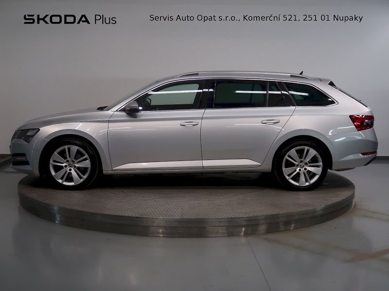 Škoda Superb (2022) STYLE 2.0TDI 147KW 4x4 DSG TAŽ - fotka 3 z 40