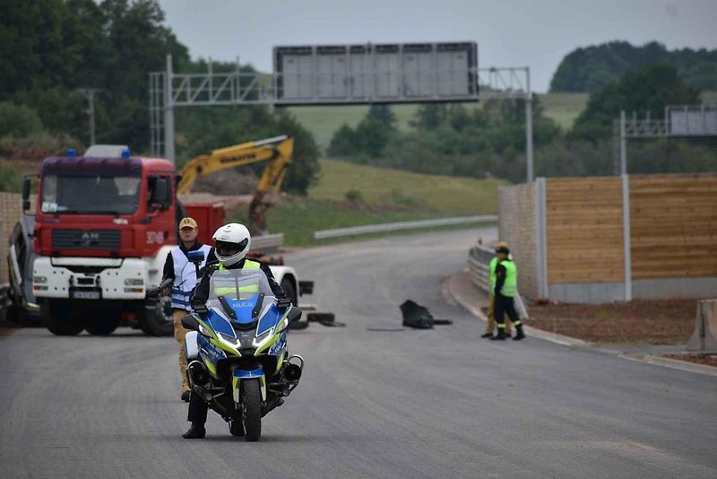 Poláci otevřou během letních prázdnin poslední úsek S3 u hranic s Českem Bolków - Kamienna Góra. V úterý tam prováděli cvičení záchranných složek.