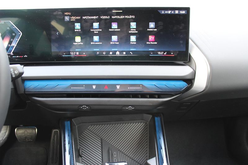 BMW X3 20d xDrive - fotka 5 z 22