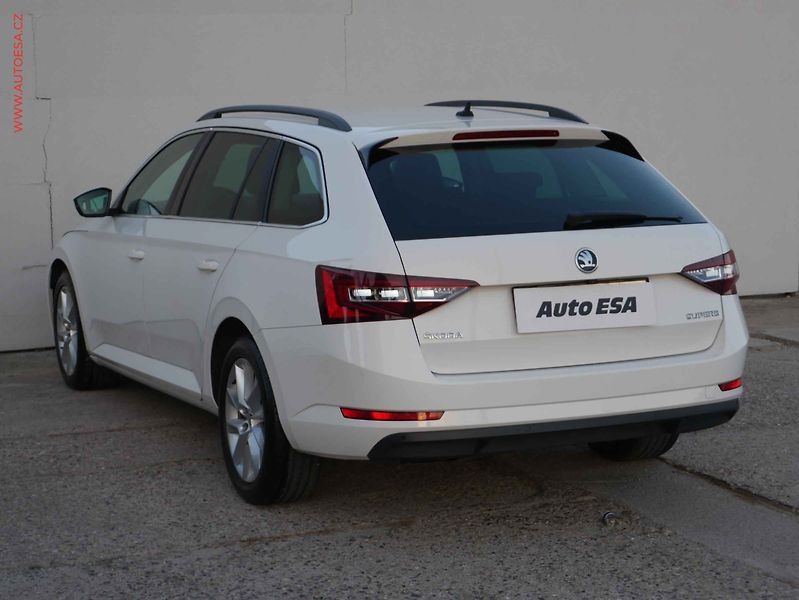 Škoda Superb (2017) 2.0 TDi, 2.maj,ČR, Bixen - fotka 4 z 18