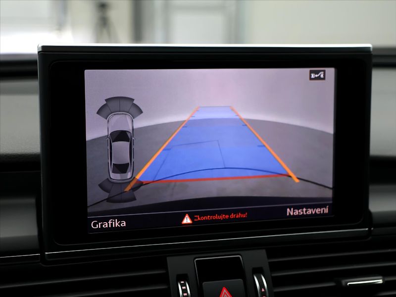 Audi A6 3,0 TDI 240kW quattro S-line C - fotka 27 z 36