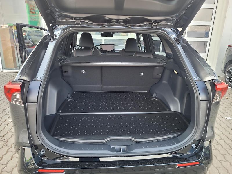 Toyota RAV4 (2025) PHEV - Executive JBL - fotka 16 z 16