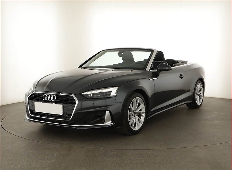 Audi A5 (2024) 40 TFSI - fotka 2 z 24