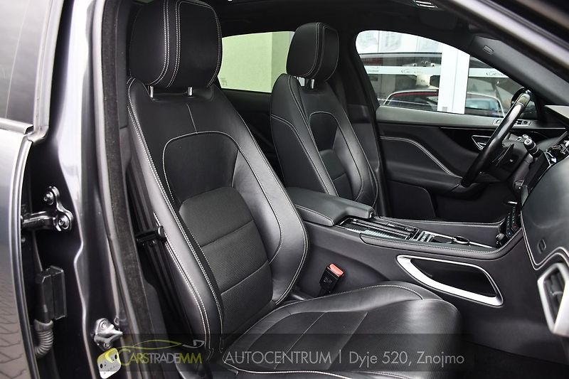 Jaguar F-Pace 2.0 R-SPORT MERIDIAN  - fotka 17 z 54