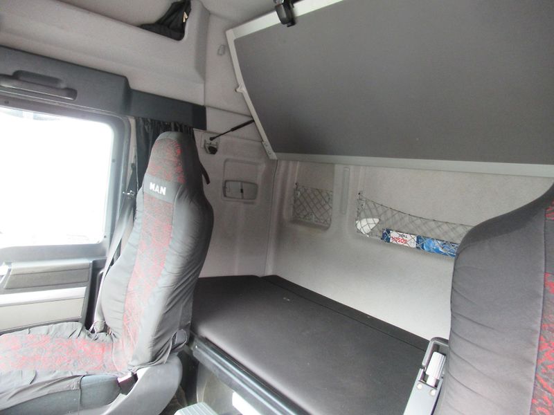MAN TGX (2016) 26.400 manuál,retarder euro 6 - fotka 19 z 19