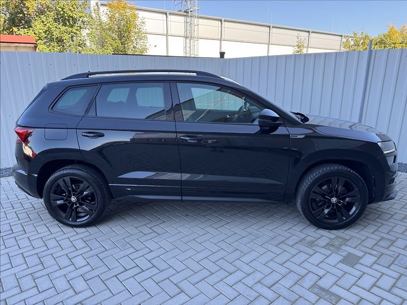 Škoda Karoq 1,5 TSI DSG SPORTLINE DPH ČR - fotka 14 z 50