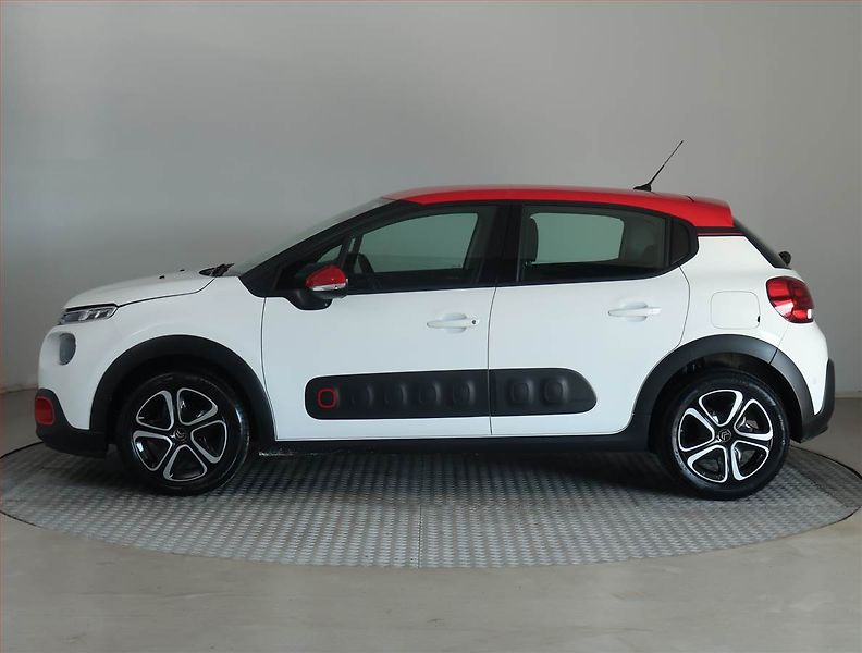 Citroën C3 (2018) 1.2 PureTech, Tempomat - fotka 3 z 16