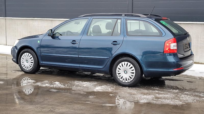 Škoda Octavia (2013) 1,6TDI 77 KW - fotka 4 z 22