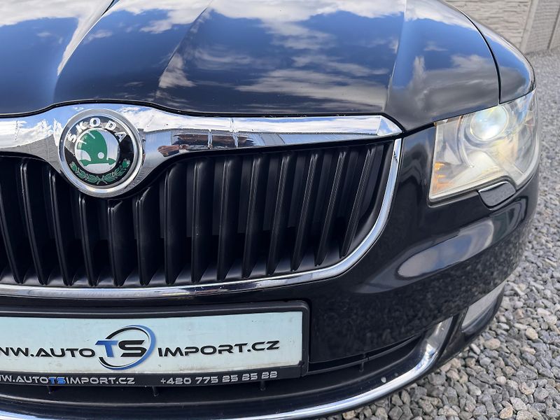 Škoda Superb 2.0TDi 170PS 6R 4x4 0% KOROZE! - fotka 76 z 157