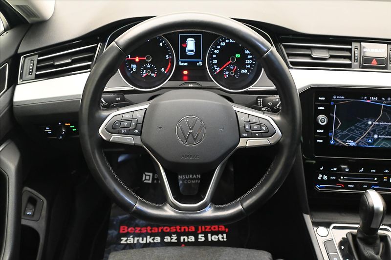 Volkswagen Passat 2,0 TDI 110 KW DSG Business Zá - fotka 18 z 32