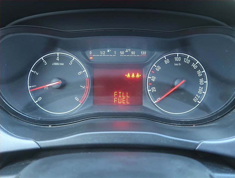 Opel Corsa (2018) 1.4, Serv.kniha, Tempomat - fotka 11 z 14
