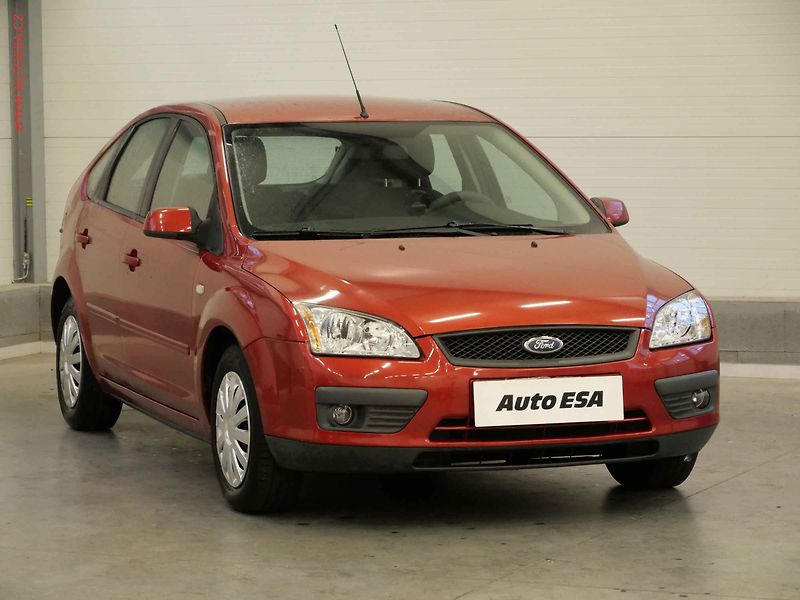 Ford Focus (2007) 1.6i, AC, tažné - fotografie inzerátu