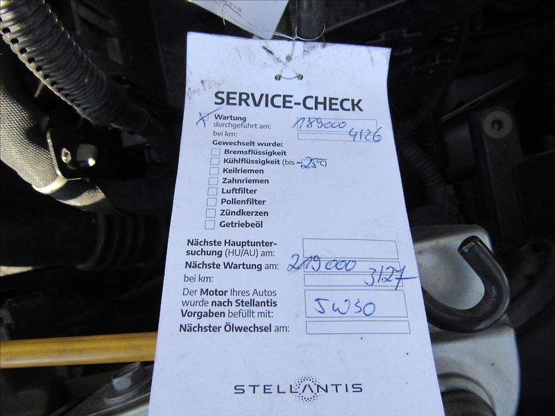 Opel Astra 1,4 Turbo 103kW - fotka 28 z 32