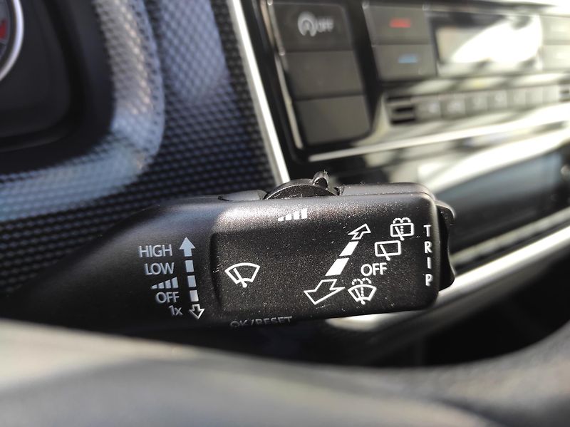 Volkswagen up! 1,0ECO CNG, ČR, 1 Majitel - fotka 20 z 31